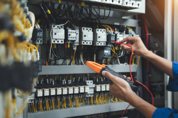 Best Emergency Electrical Repair  in Treasure Island, FL